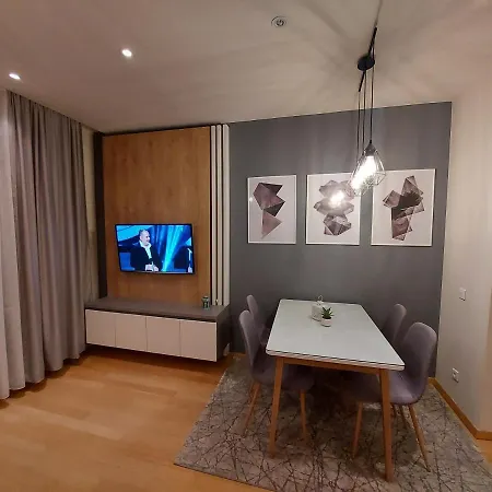 アパート Ksenija *