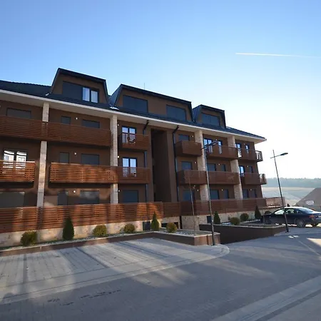 Ksenija アパート ズラティボール